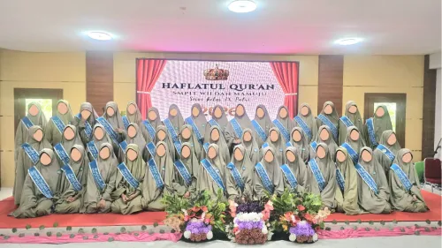 Haflatul Qur’an SMPIT Wildan Mamuju: Lepas Siswi Kelas 9, Cetak Penghafal Al-Qur'an hingga 15 Juz